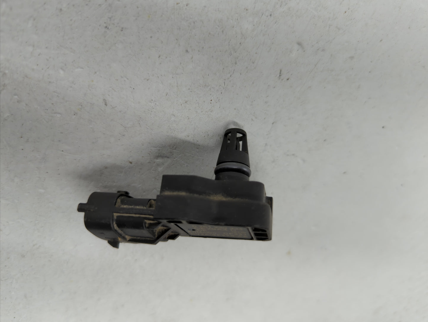 2013-2016 Ford Escape Mass Air Flow Meter Maf - Oemusedautoparts1.com