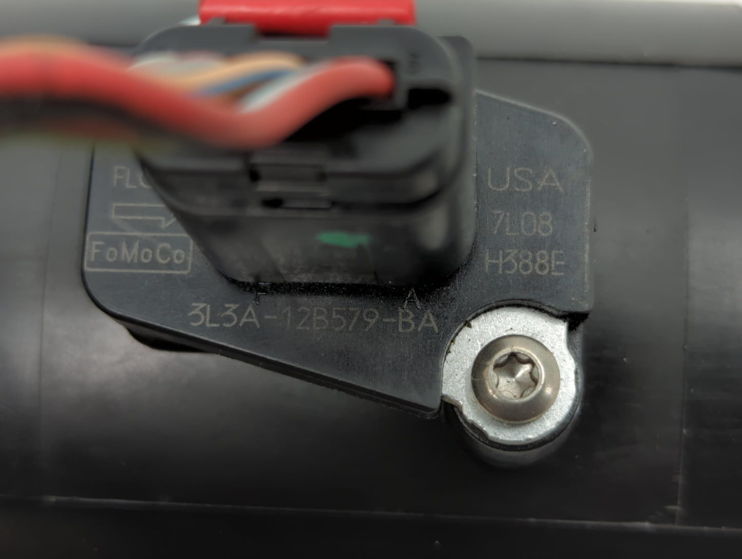 2005-2012 Ford Escape Mass Air Flow Meter Maf - Oemusedautoparts1.com