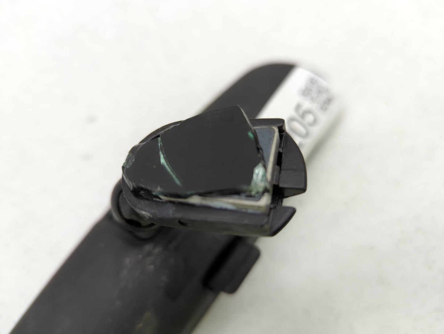 2001-2016 Ford Escape Interior Rear View Mirror Replacement OEM P/N:E8011681 Fits OEM Used Auto Parts - Oemusedautoparts1.co