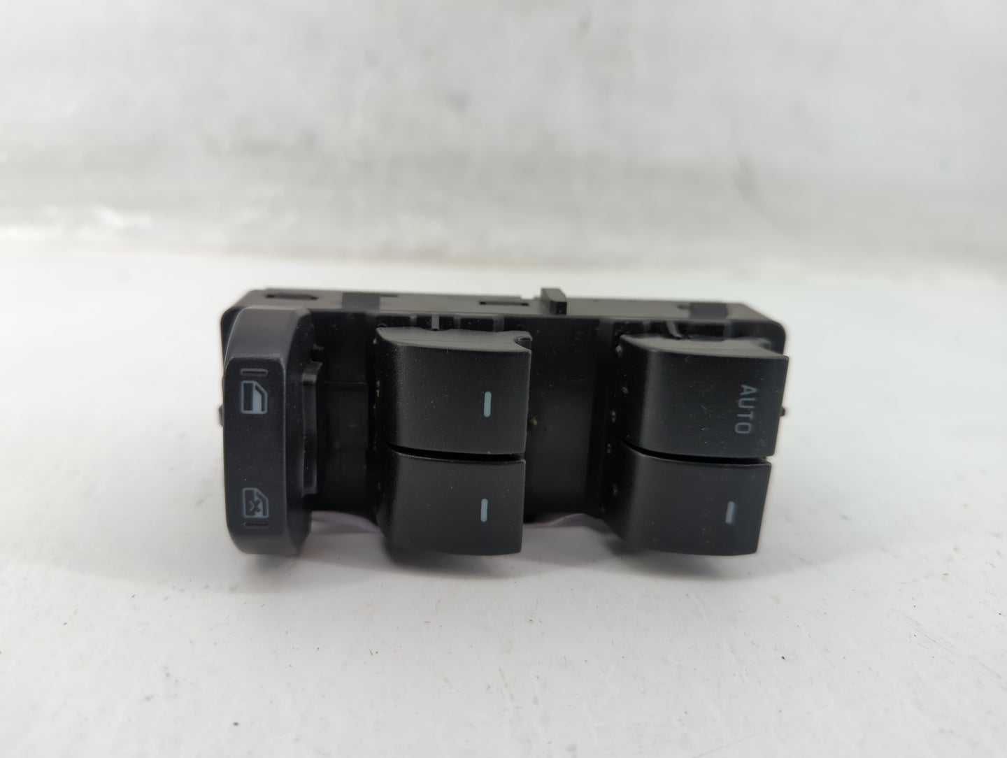 2008-2012 Ford Escape Master Power Window Switch Replacement Driver Side Left P/N:8L8T-14540-ACW Fits OEM Used Auto Parts - 