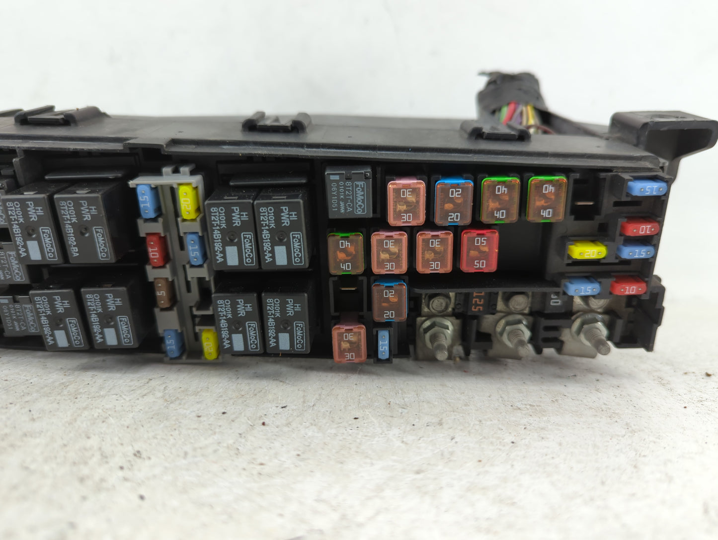 2011-2012 Ford Escape Fusebox Fuse Box Panel Relay Module P/N:8L8T-14A003-AE Fits Fits 2011 2012 OEM Used Auto Parts - Oemus