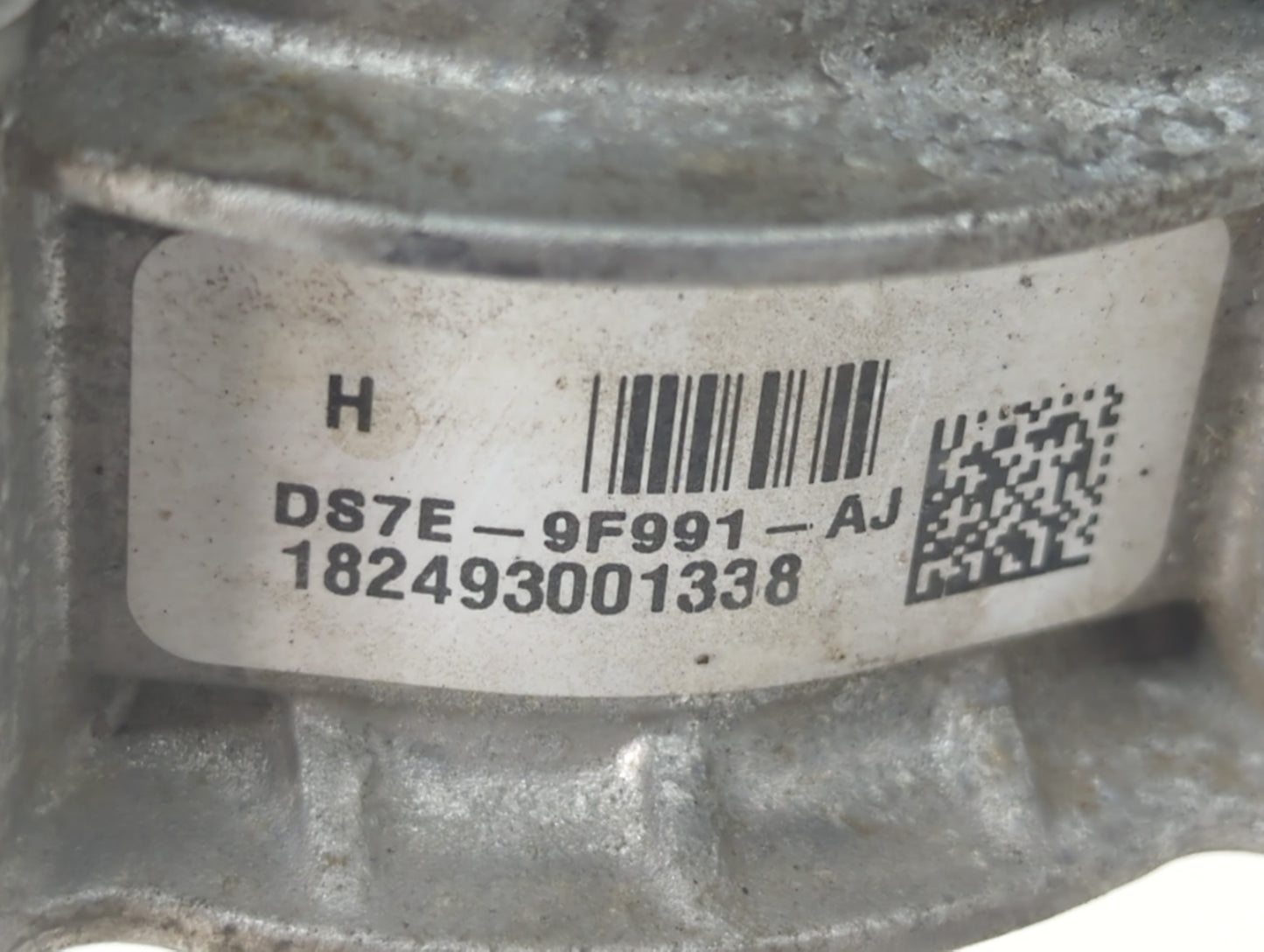 2009-2012 Ford Escape Throttle Body P/N:DS7E-9F991-AJ Fits Fits 2009 2010 2011 2012 OEM Used Auto Parts - Oemusedautoparts1.