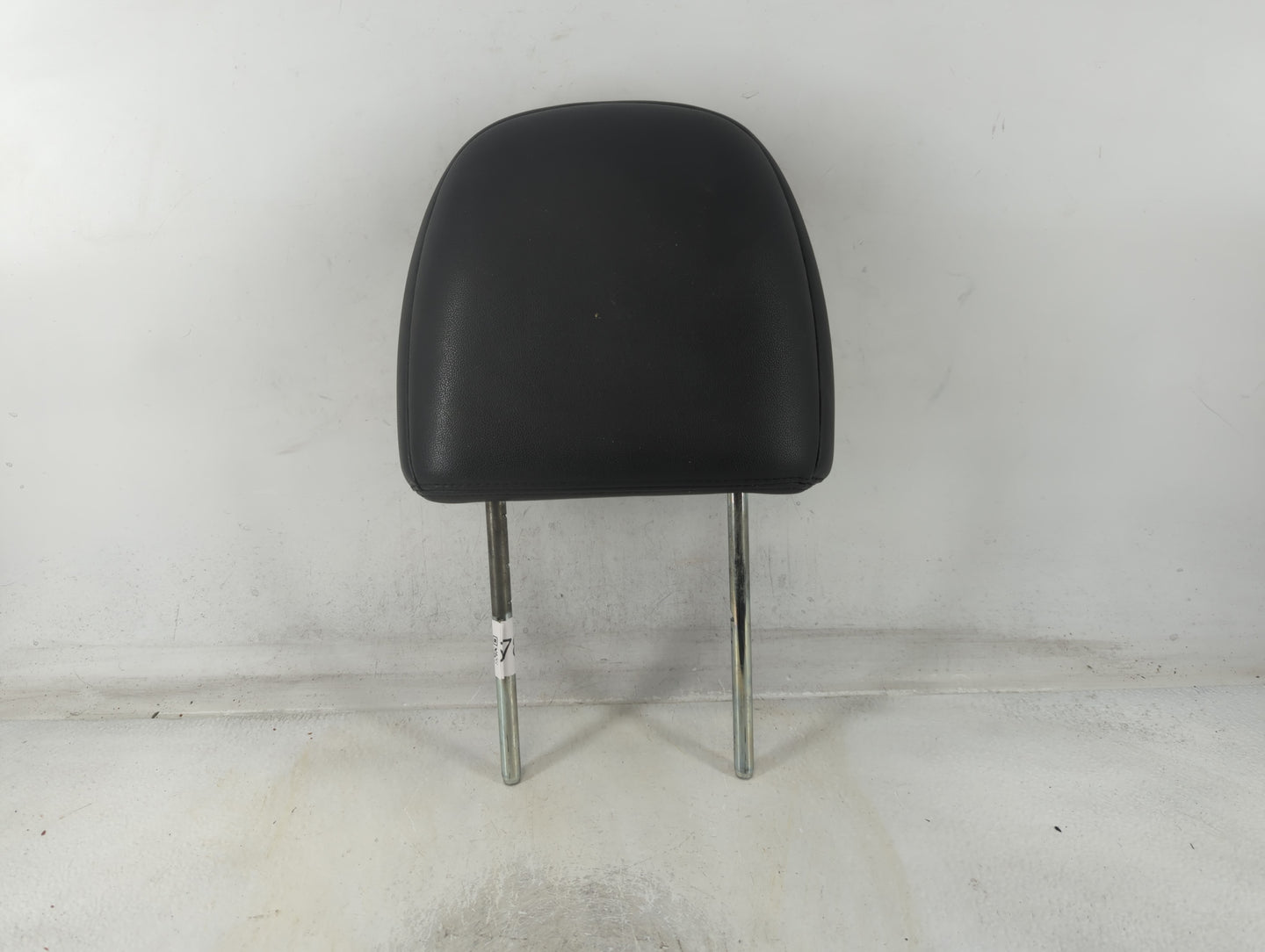 2009-2012 Ford Escape Headrest Head Rest Front Driver Passenger Seat Fits Fits 2009 2010 2011 2012 OEM Used Auto Parts - Oem