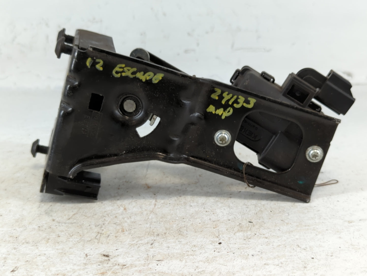 2012 Ford Escape LID LATCH - Oemusedautoparts1.com