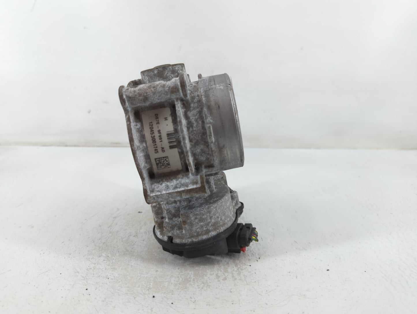 2009-2012 Ford Escape Throttle Body P/N:PBT-GF20+GS20 M1123B-0250 Fits Fits 2009 2010 2011 2012 OEM Used Auto Parts - Oemuse