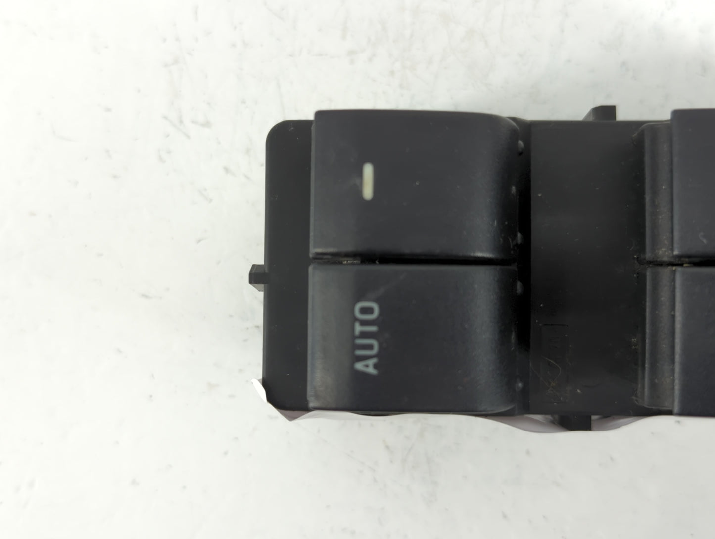 2008-2012 Ford Escape Master Power Window Switch Replacement Driver Side Left P/N:8L8T-14540-ACW Fits OEM Used Auto Parts - 