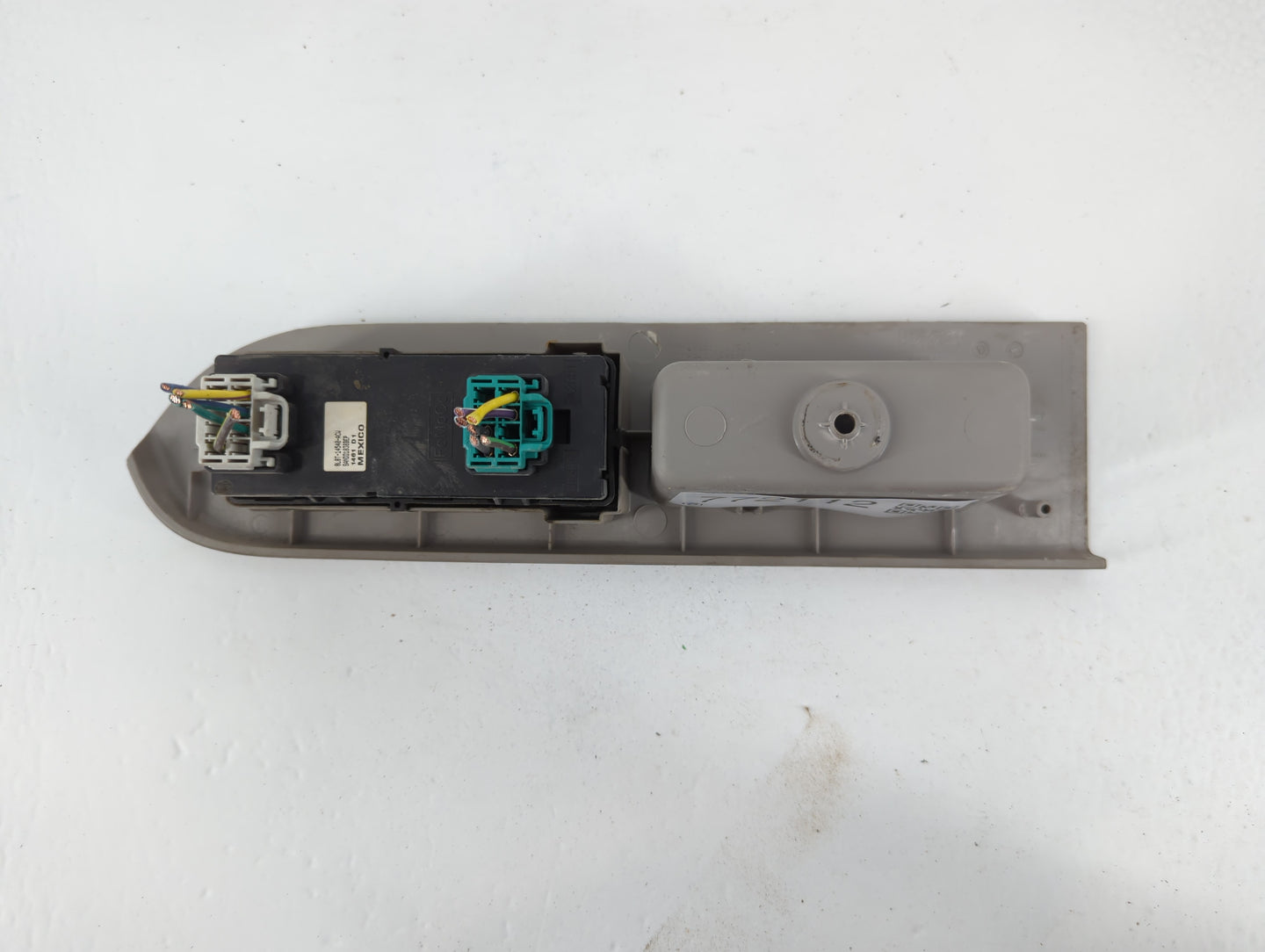 2008-2012 Ford Escape Master Power Window Switch Replacement Driver Side Left P/N:8L8T-14540-ACW Fits OEM Used Auto Parts - 