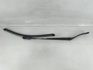 2012 Ford Escape Front Drivers Wiper Arm Oem - Oemusedautoparts1.com