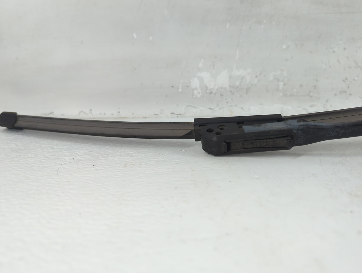 2012 Ford Escape Front Drivers Wiper Arm Oem - Oemusedautoparts1.com