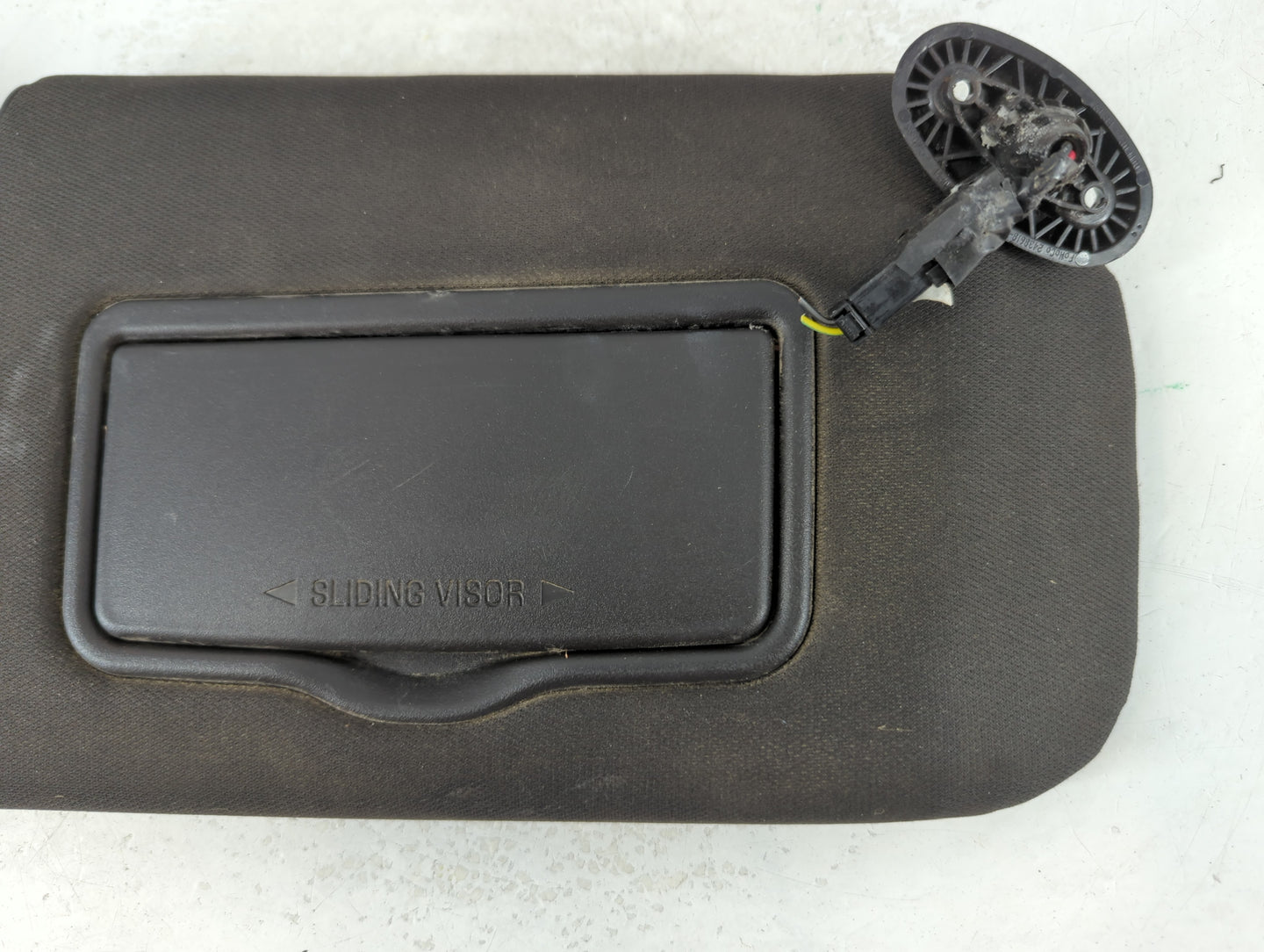 2010-2012 Ford Escape Sun Visor Shade Replacement Passenger Right Mirror Fits Fits 2010 2011 2012 OEM Used Auto Parts - Oemu