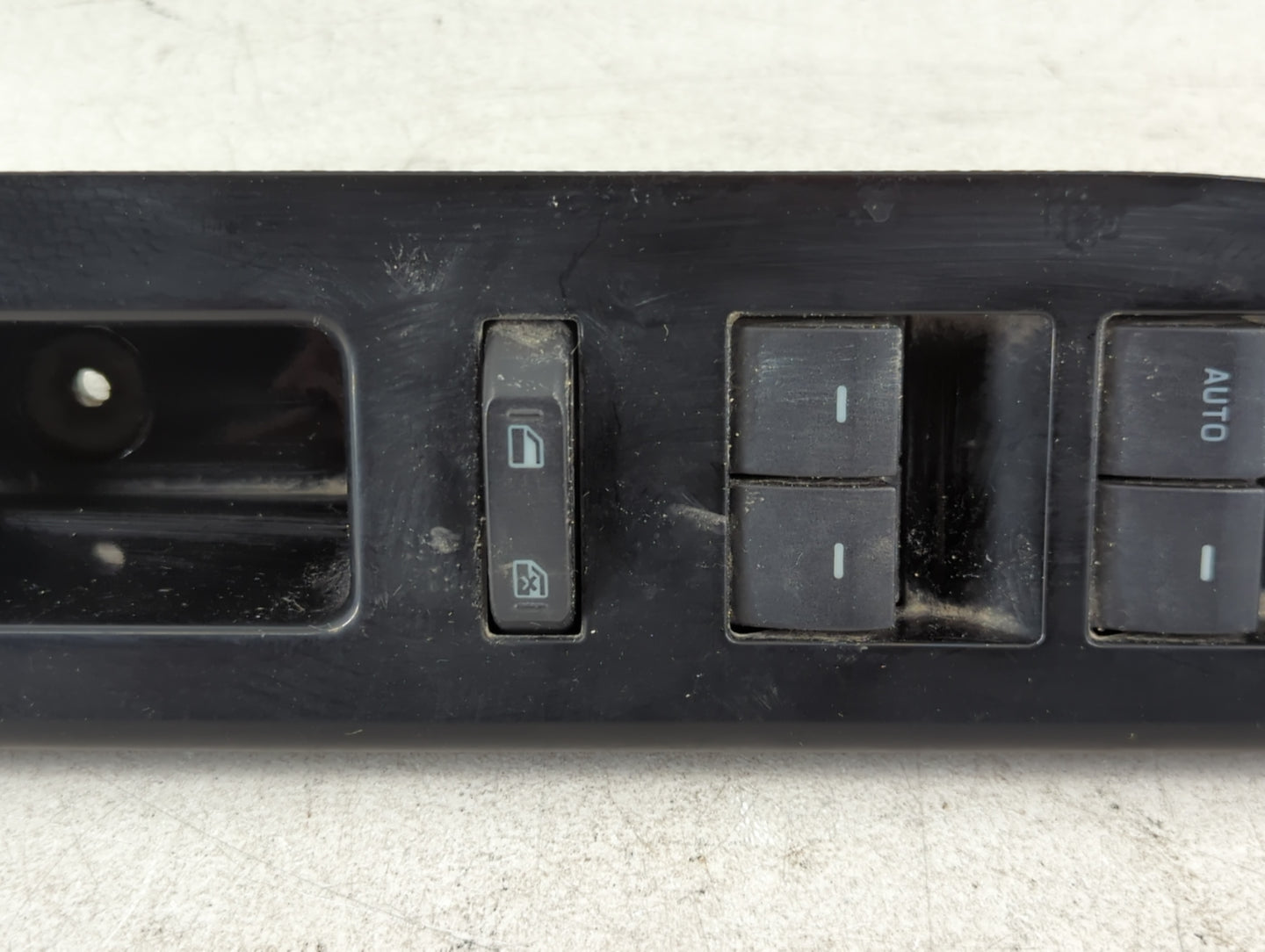 2008-2012 Ford Escape Master Power Window Switch Replacement Driver Side Left P/N:8L8T-14540-ACW Fits OEM Used Auto Parts - 