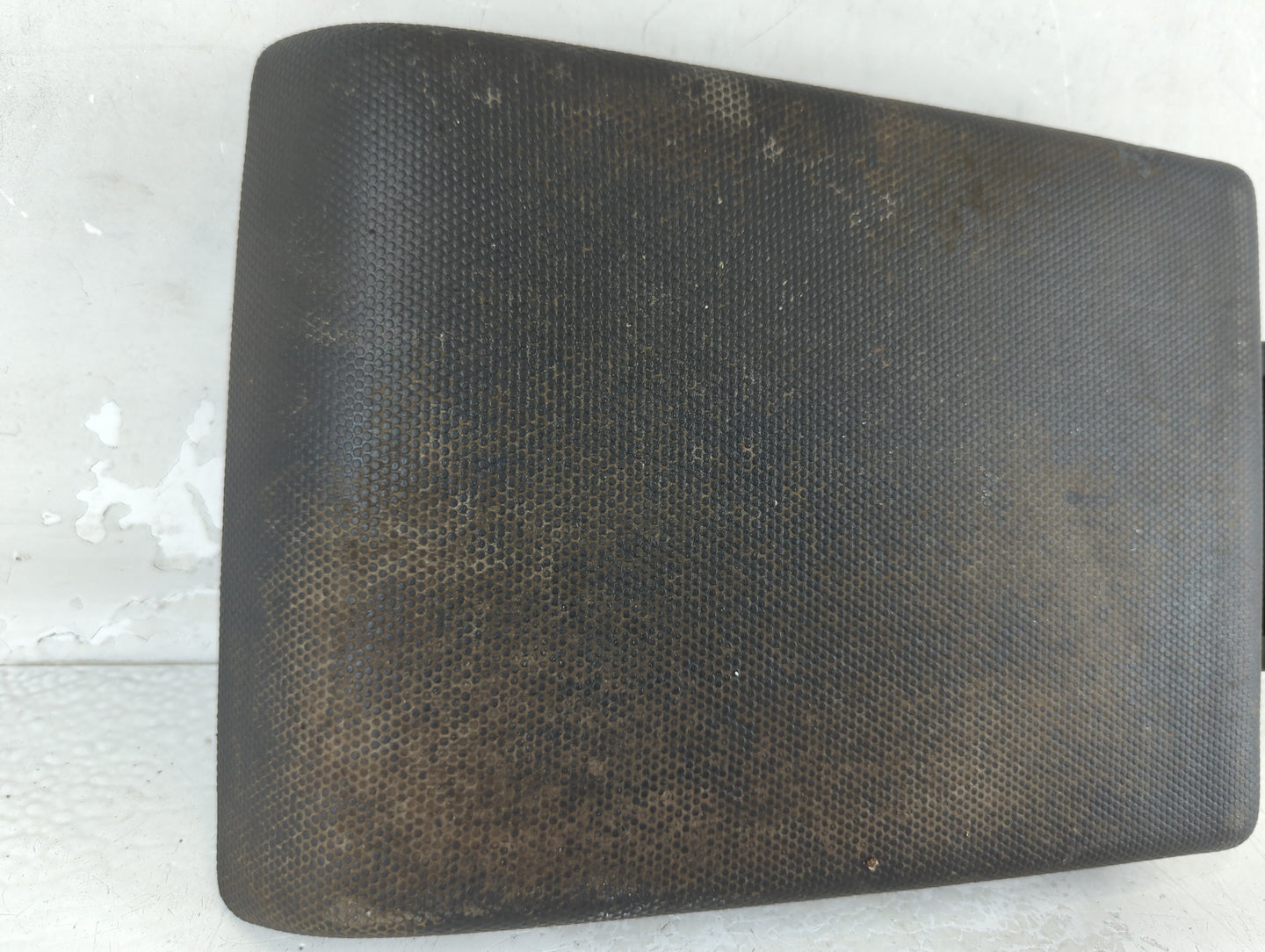 2008-2012 Ford Escape Center Console Armrest Cover Lid Fits Fits 2008 2009 2010 2011 2012 OEM Used Auto Parts - Oemusedautop
