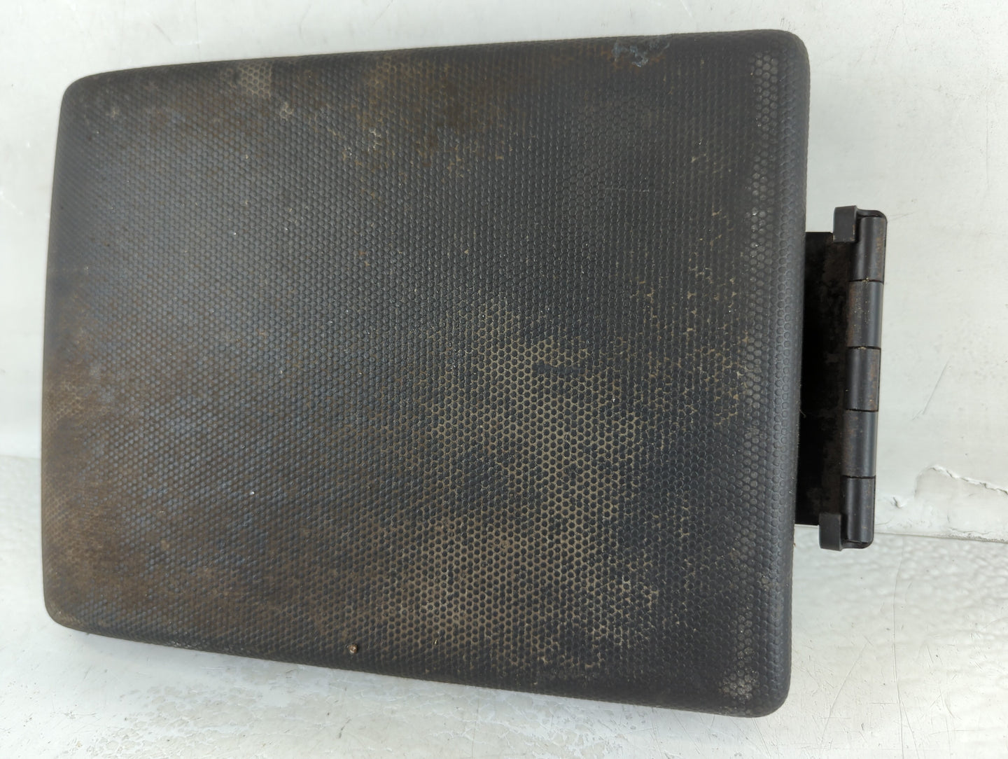2008-2012 Ford Escape Center Console Armrest Cover Lid Fits Fits 2008 2009 2010 2011 2012 OEM Used Auto Parts - Oemusedautop