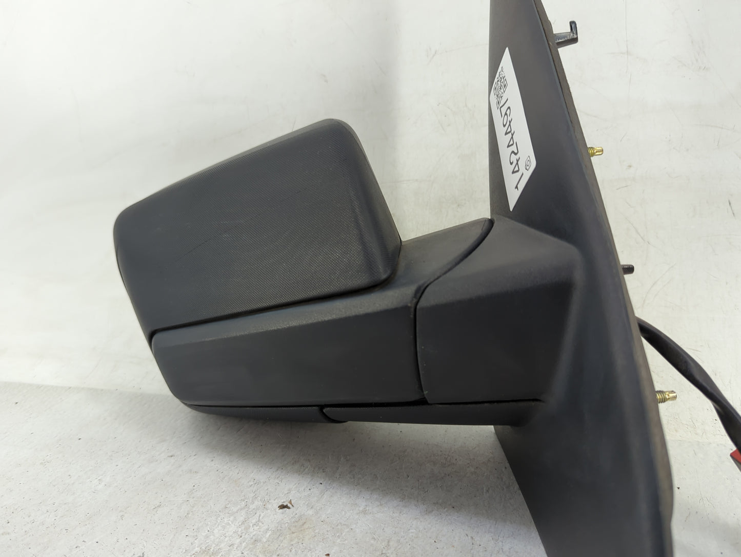 2012-2017 Ford Expedition Passenger Side View Mirror - Right Door Mirror OEM Used - Oemusedautoparts1.com