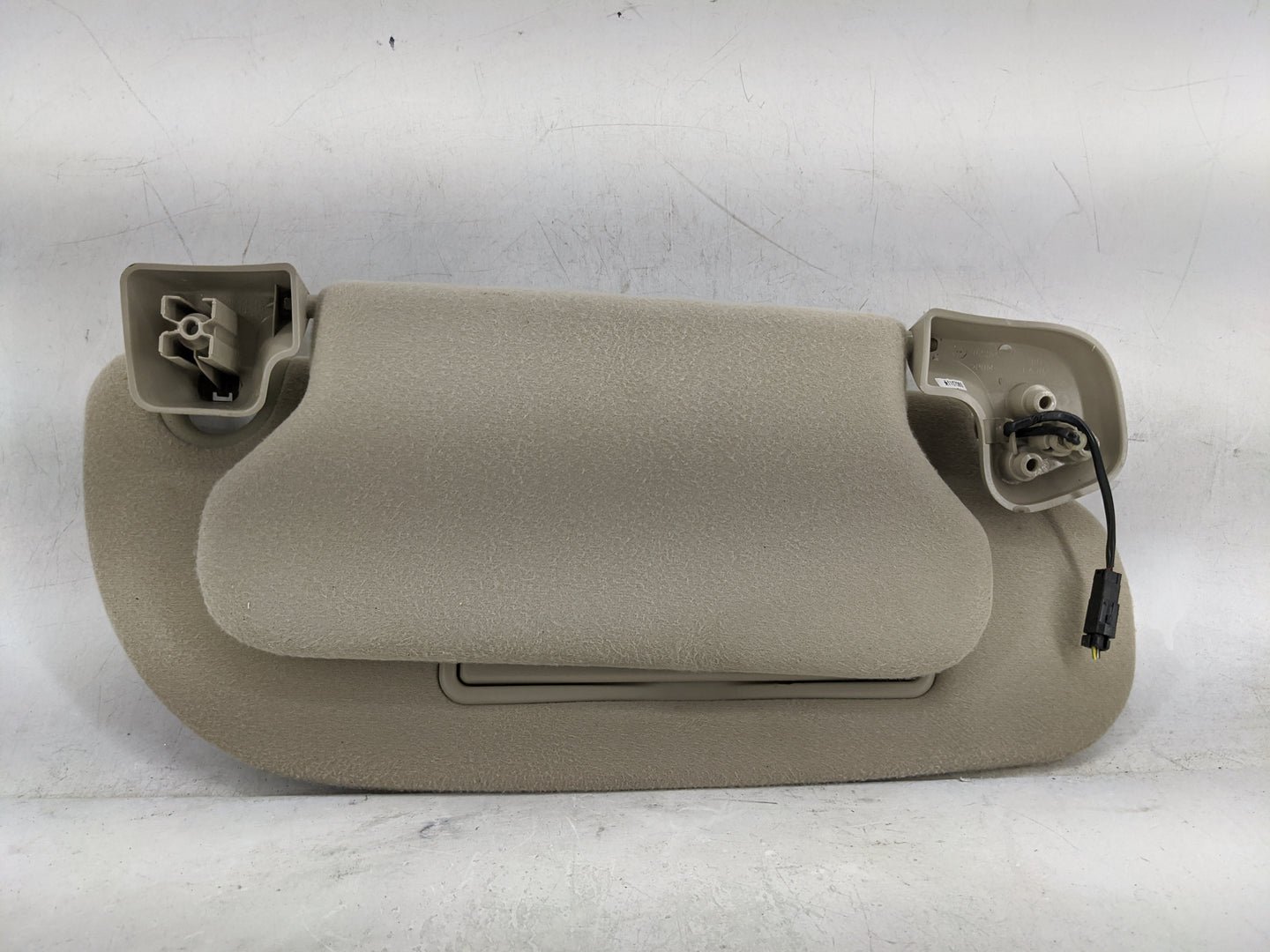 2012 Ford Expedition Sun Visor Shade Replacement Passenger Right Mirror Fits OEM Used Auto Parts - Oemusedautoparts1.com