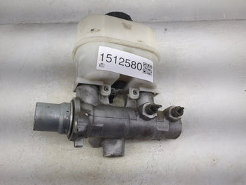 Ford Expedition Brake Master Cylinder 1512580 - Oemusedautoparts1.com