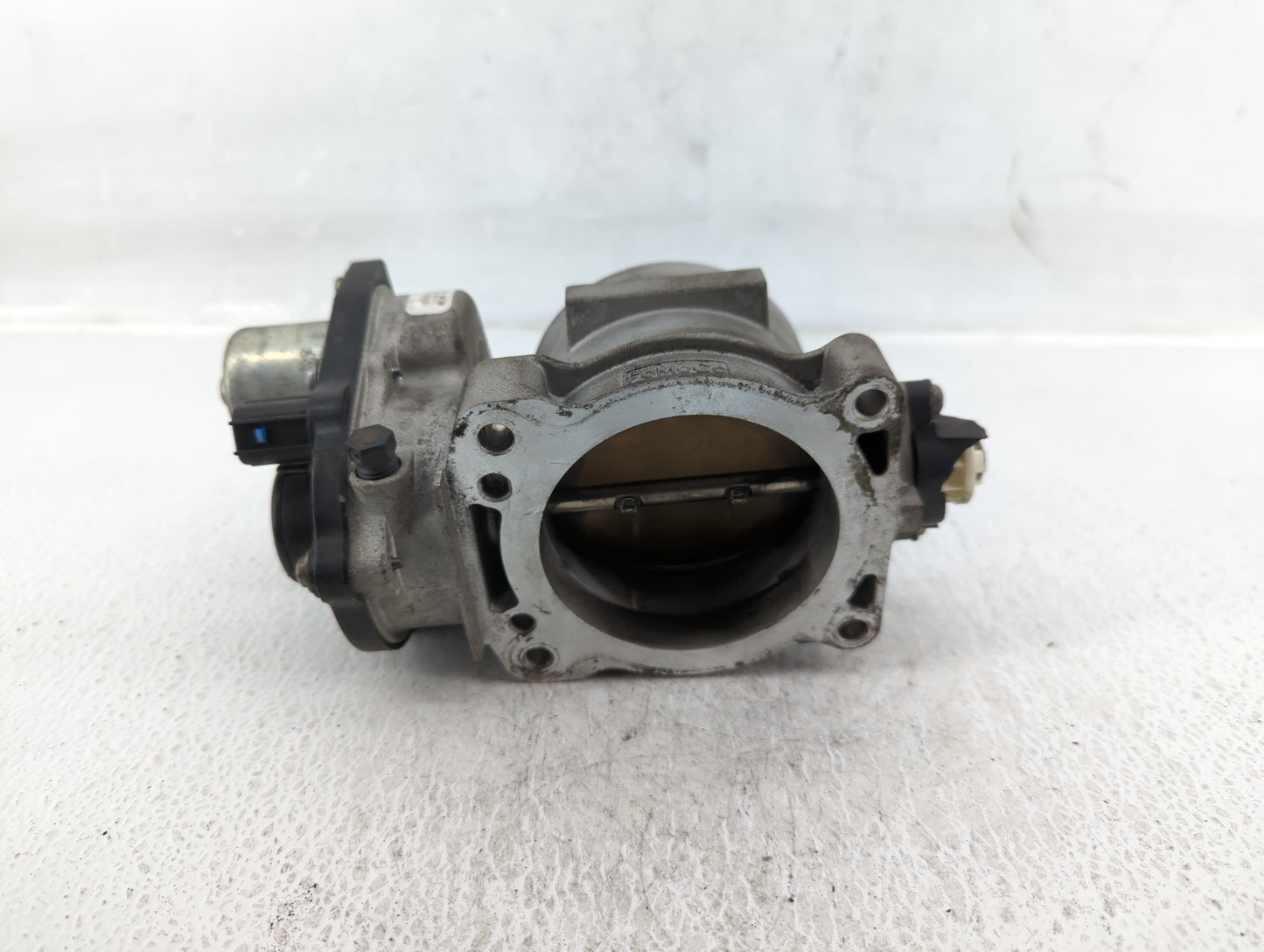 2012 Ford Expedition Throttle Body P/N:8L3E-9F991-CA Fits Fits 2010 2011 2013 2014 OEM Used Auto Parts - Oemusedautoparts1.c