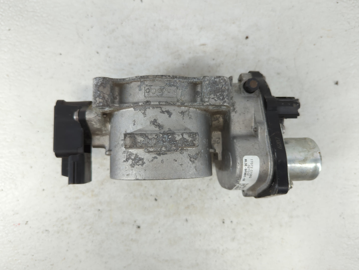 2012 Ford Expedition Throttle Body P/N:8L3E-9F991-CB 10293 C108Q, 8L3E-9F991-CA Fits Fits 2010 2011 2013 2014 OEM Used Auto 