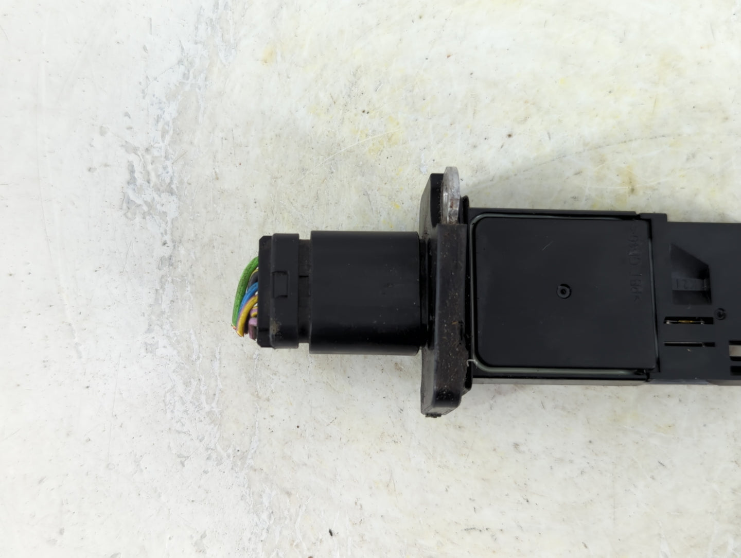 2004-2012 Ford Explorer Mass Air Flow Meter Maf - Oemusedautoparts1.com