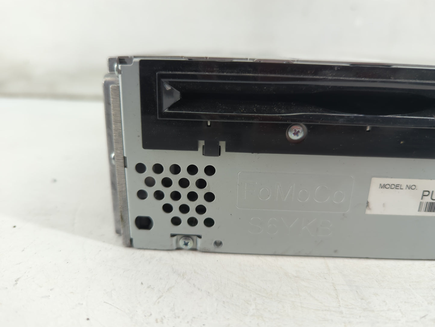 2012 Ford Explorer Radio AM FM Cd Player Receiver Replacement P/N:CB5T-19C107-BC Fits OEM Used Auto Parts - Oemusedautoparts