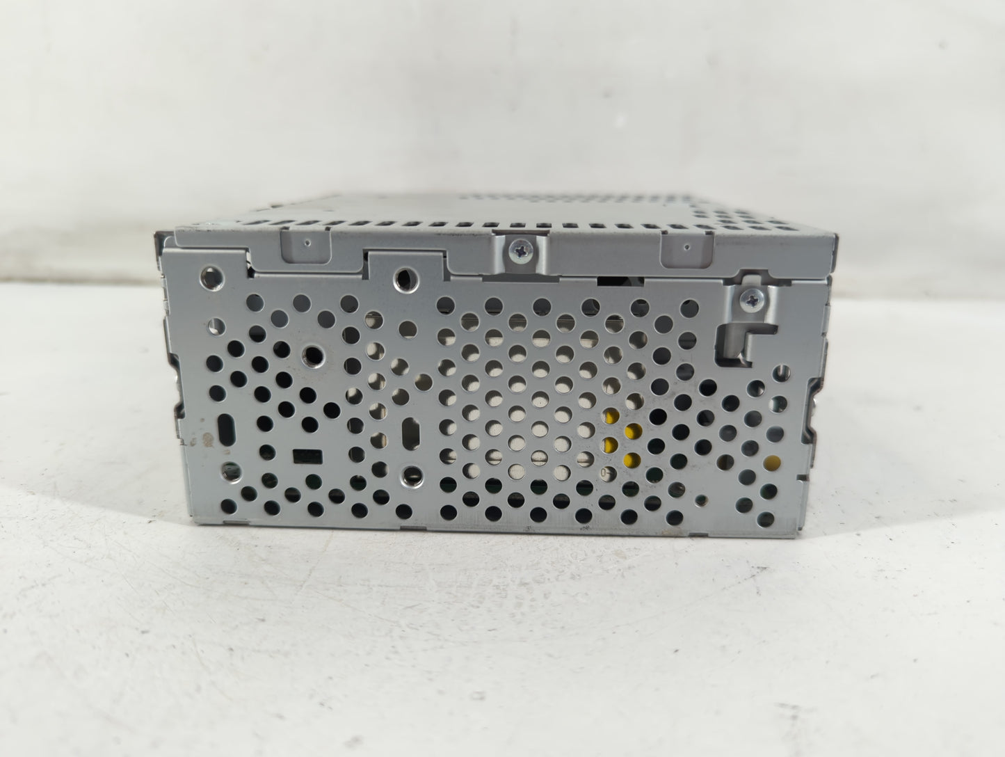 2012 Ford Explorer Radio AM FM Cd Player Receiver Replacement P/N:CB5T-19C107-BC CB5T-19C107-CC Fits OEM Used Auto Parts - O