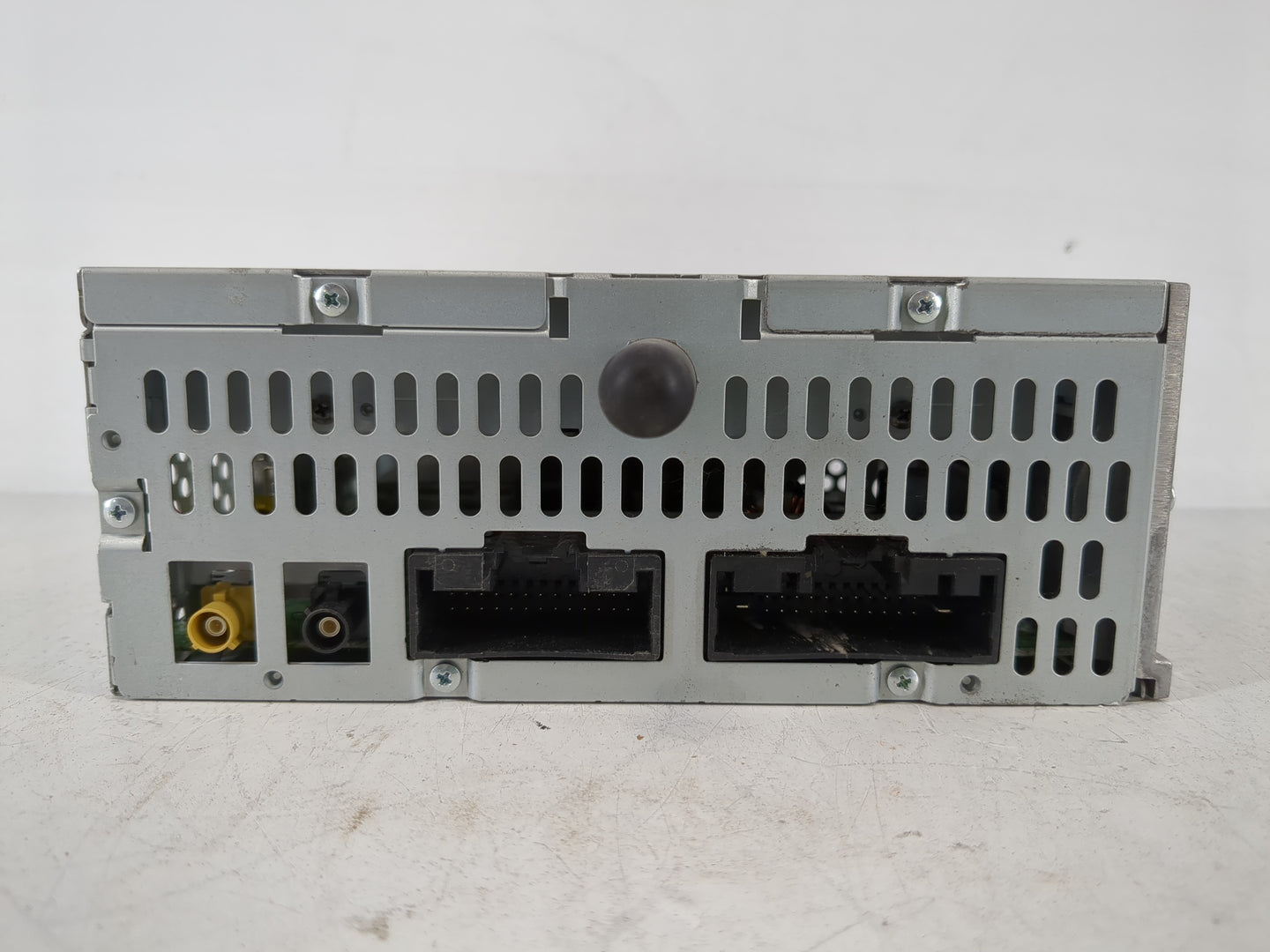 2012 Ford Explorer Radio AM FM Cd Player Receiver Replacement P/N:CB5T-19C107-CC Fits OEM Used Auto Parts - Oemusedautoparts