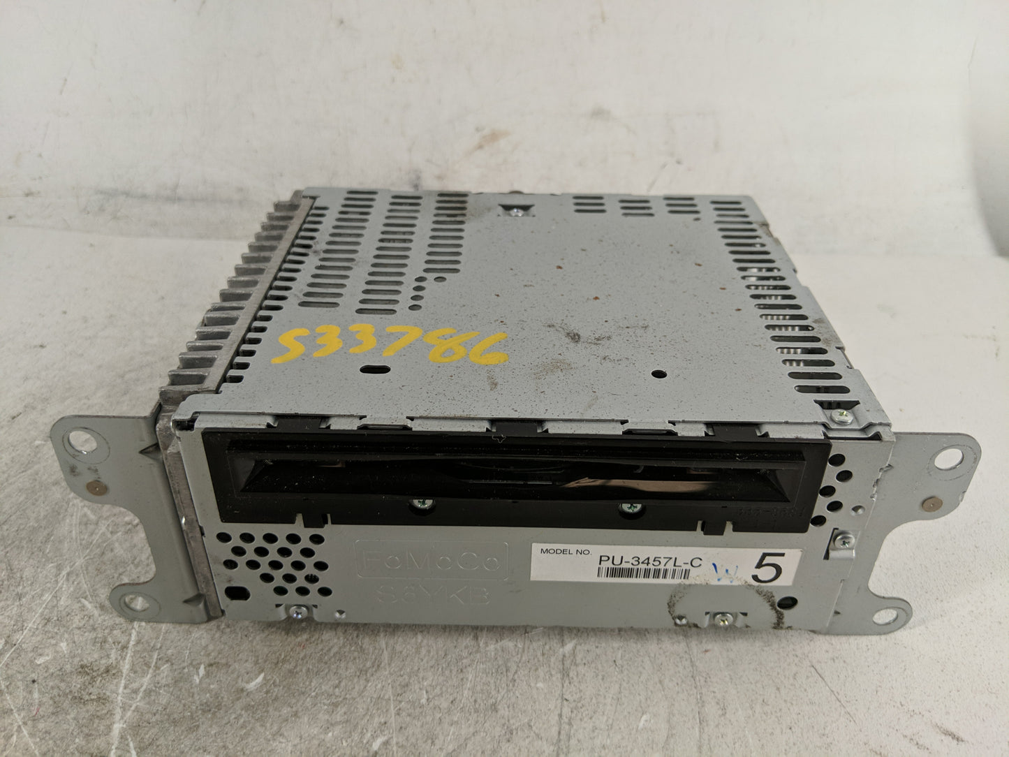 2012 Ford Explorer Radio AM FM Cd Player Receiver Replacement P/N:CB5T-19C107-BC Fits OEM Used Auto Parts - Oemusedautoparts