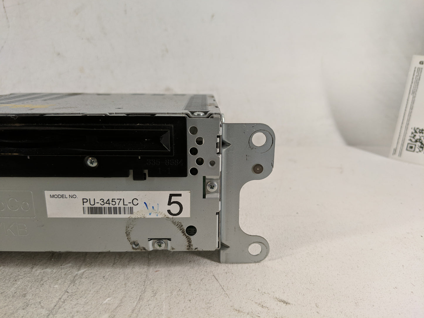 2012 Ford Explorer Radio AM FM Cd Player Receiver Replacement P/N:CB5T-19C107-BC Fits OEM Used Auto Parts - Oemusedautoparts
