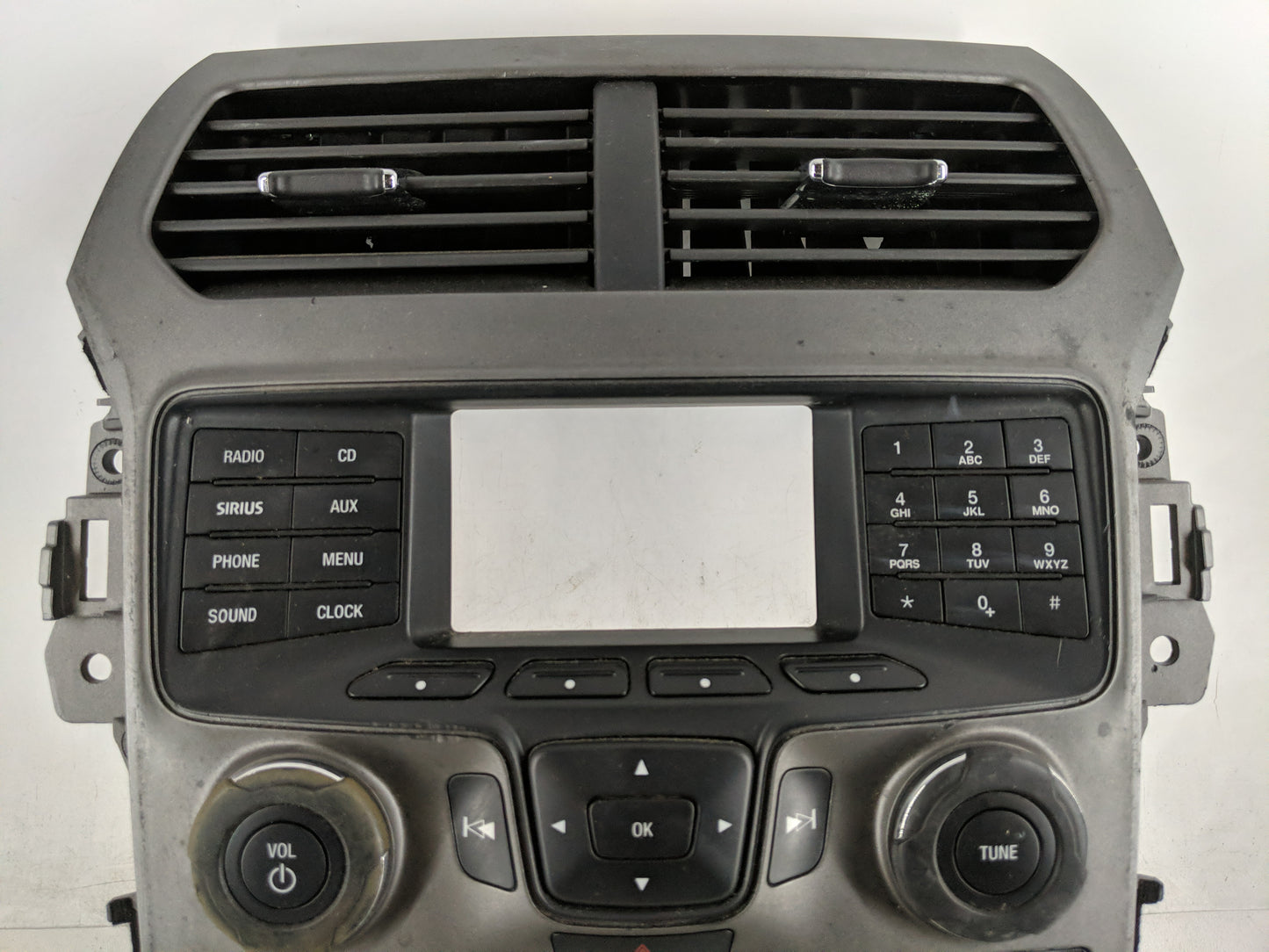 2011-2013 Ford Explorer Radio AM FM Cd Player Receiver Replacement P/N:BB5T-18A802-AG Fits Fits 2011 2012 2013 OEM Used Auto