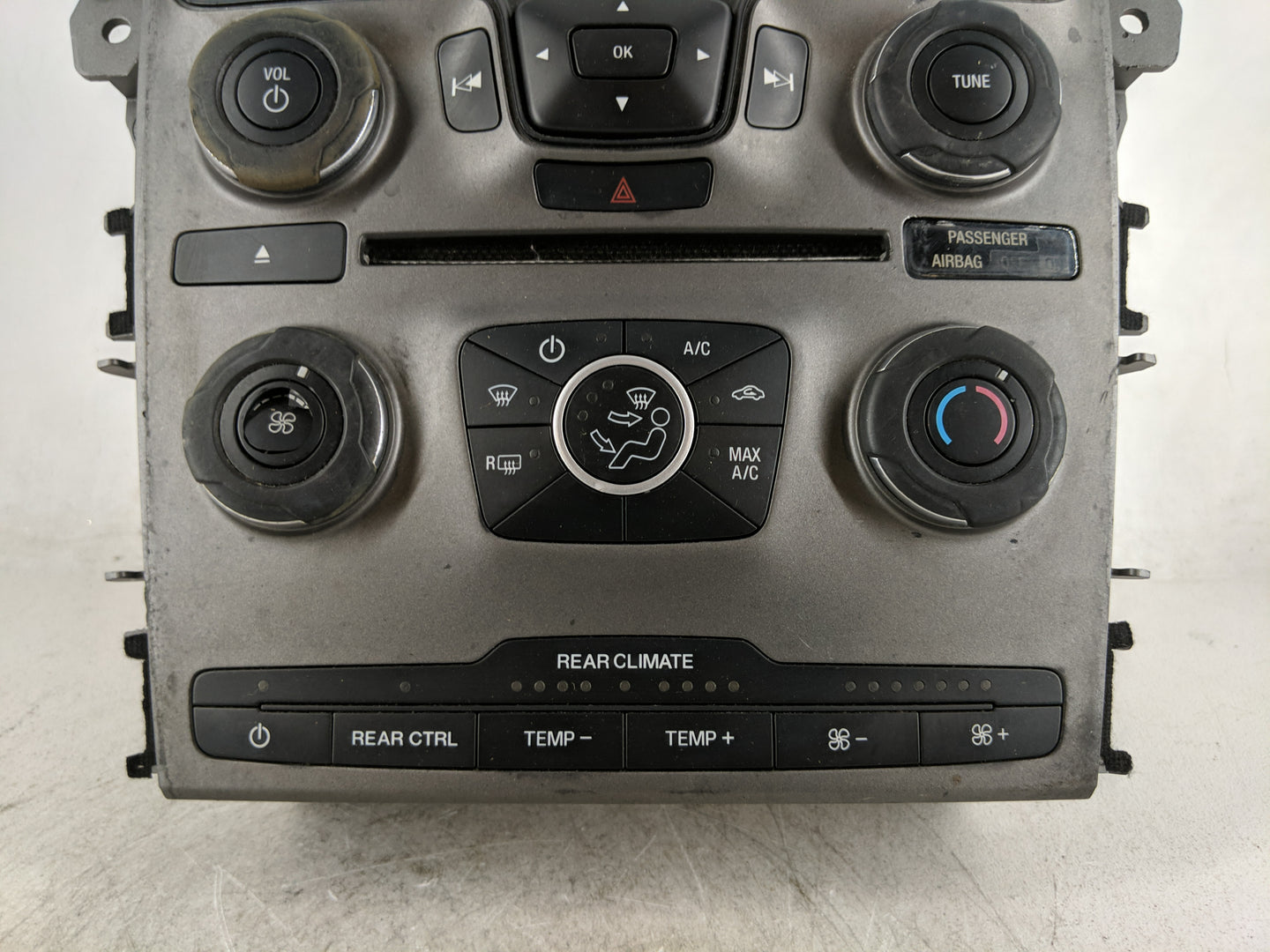 2011-2013 Ford Explorer Radio AM FM Cd Player Receiver Replacement P/N:BB5T-18A802-AG Fits Fits 2011 2012 2013 OEM Used Auto