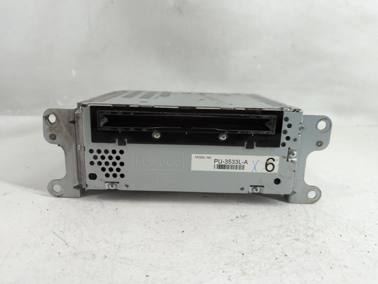 2012 Ford Explorer Radio AM FM Cd Player Receiver Replacement P/N:DB5T-19C107-CC Fits OEM Used Auto Parts - Oemusedautoparts