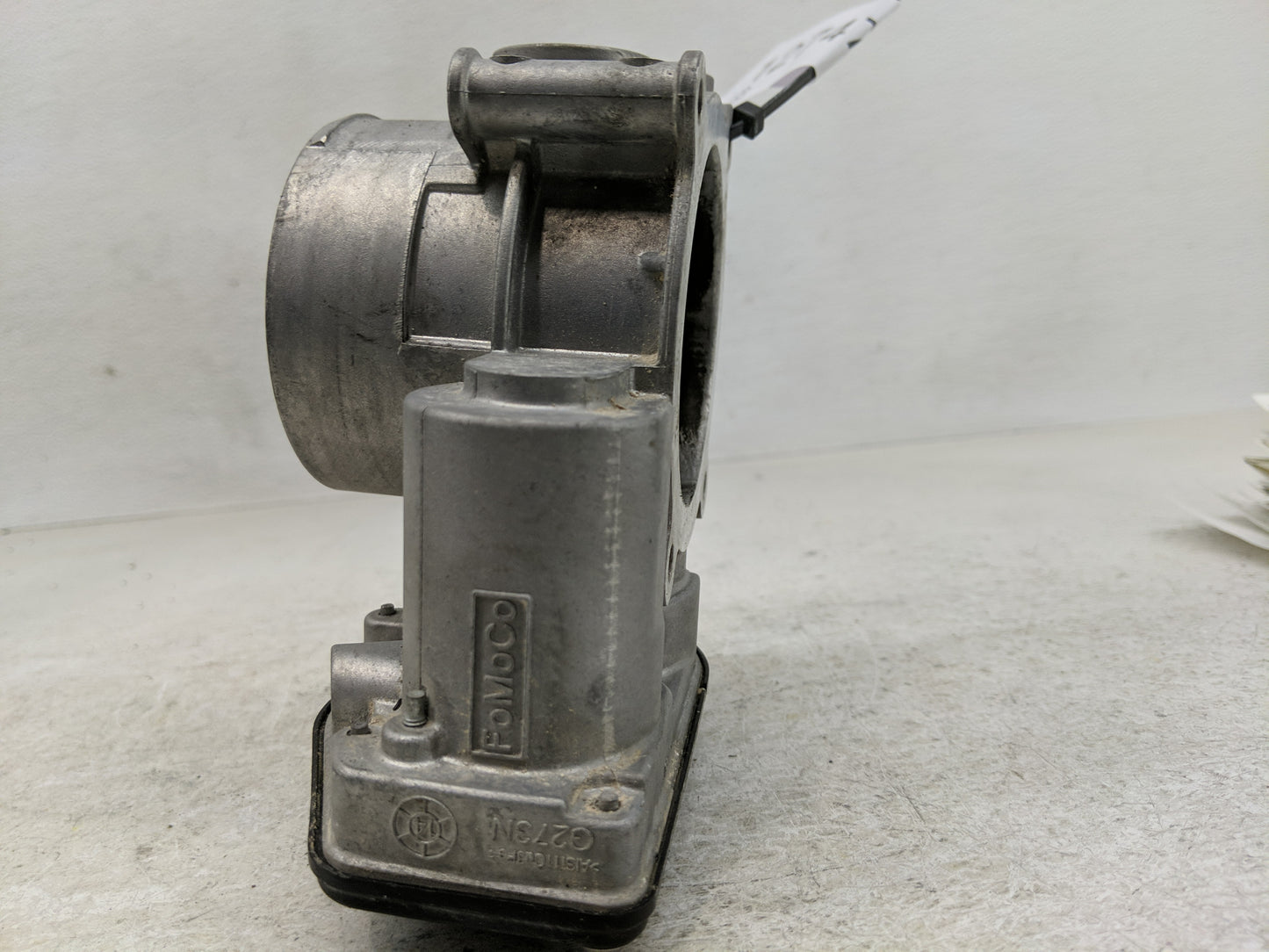 2011-2019 Ford Explorer Throttle Body Fits Fits 2011 2012 2013 2014 2015 2016 2017 2018 2019 OEM Used Auto Parts - Oemusedau