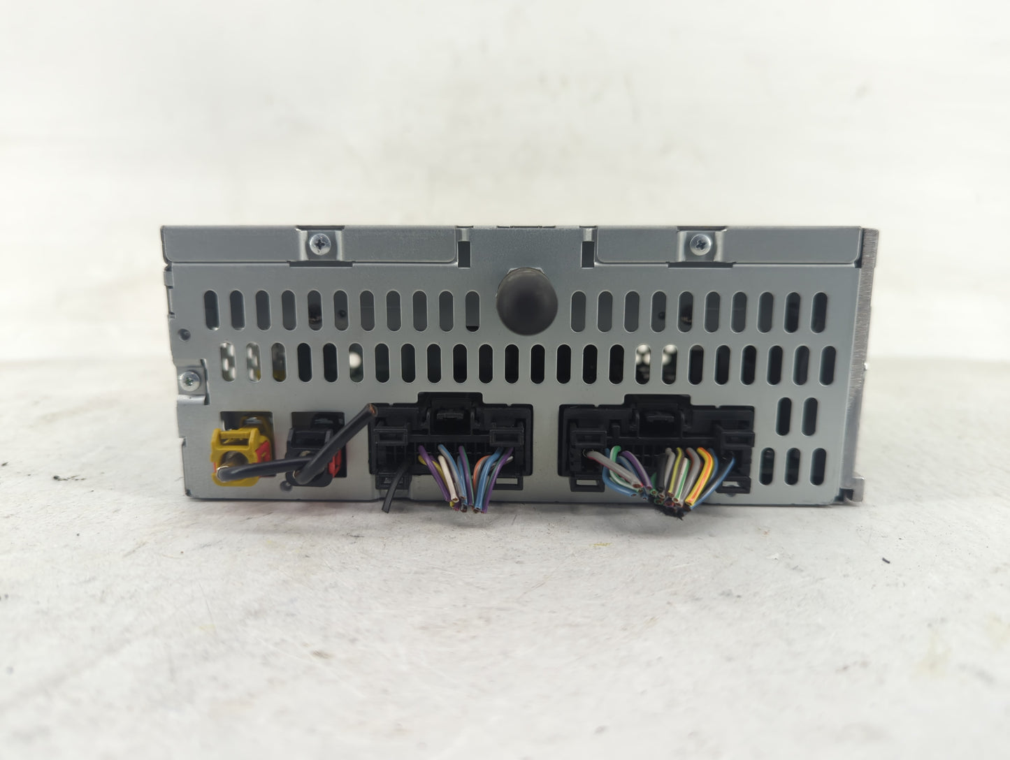 2012 Ford Explorer Radio AM FM Cd Player Receiver Replacement P/N:CB5T-19C107-BC Fits OEM Used Auto Parts - Oemusedautoparts