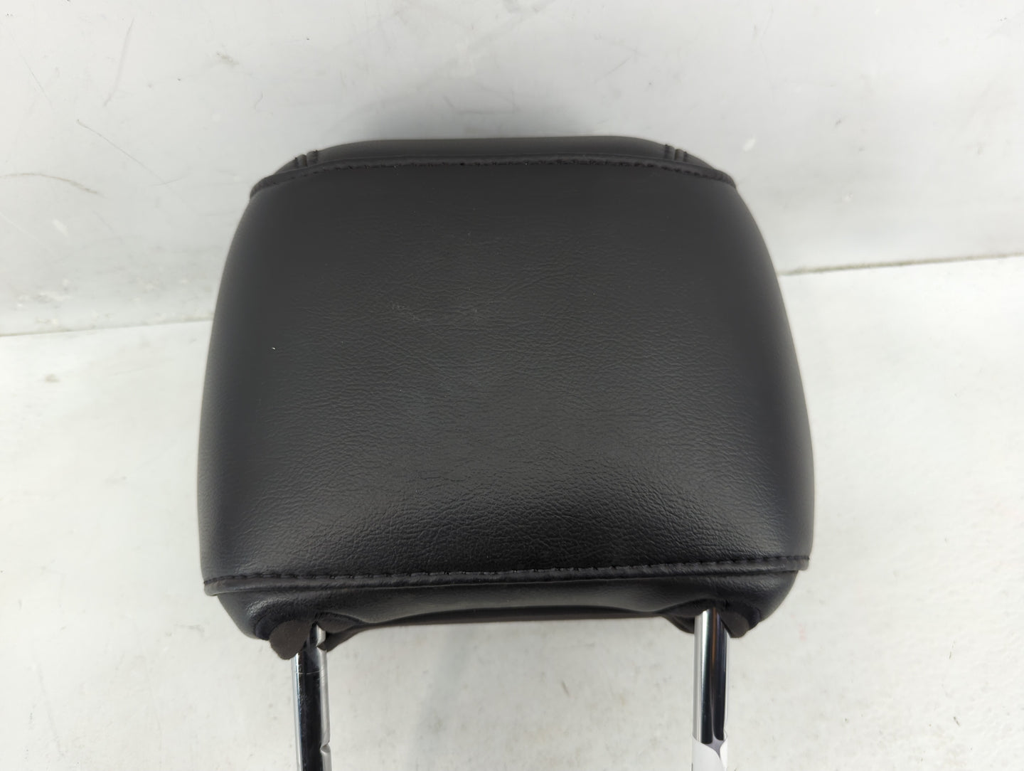 2011-2012 Ford Explorer Headrest Head Rest Front Driver Passenger Seat - Oemusedautoparts1.com