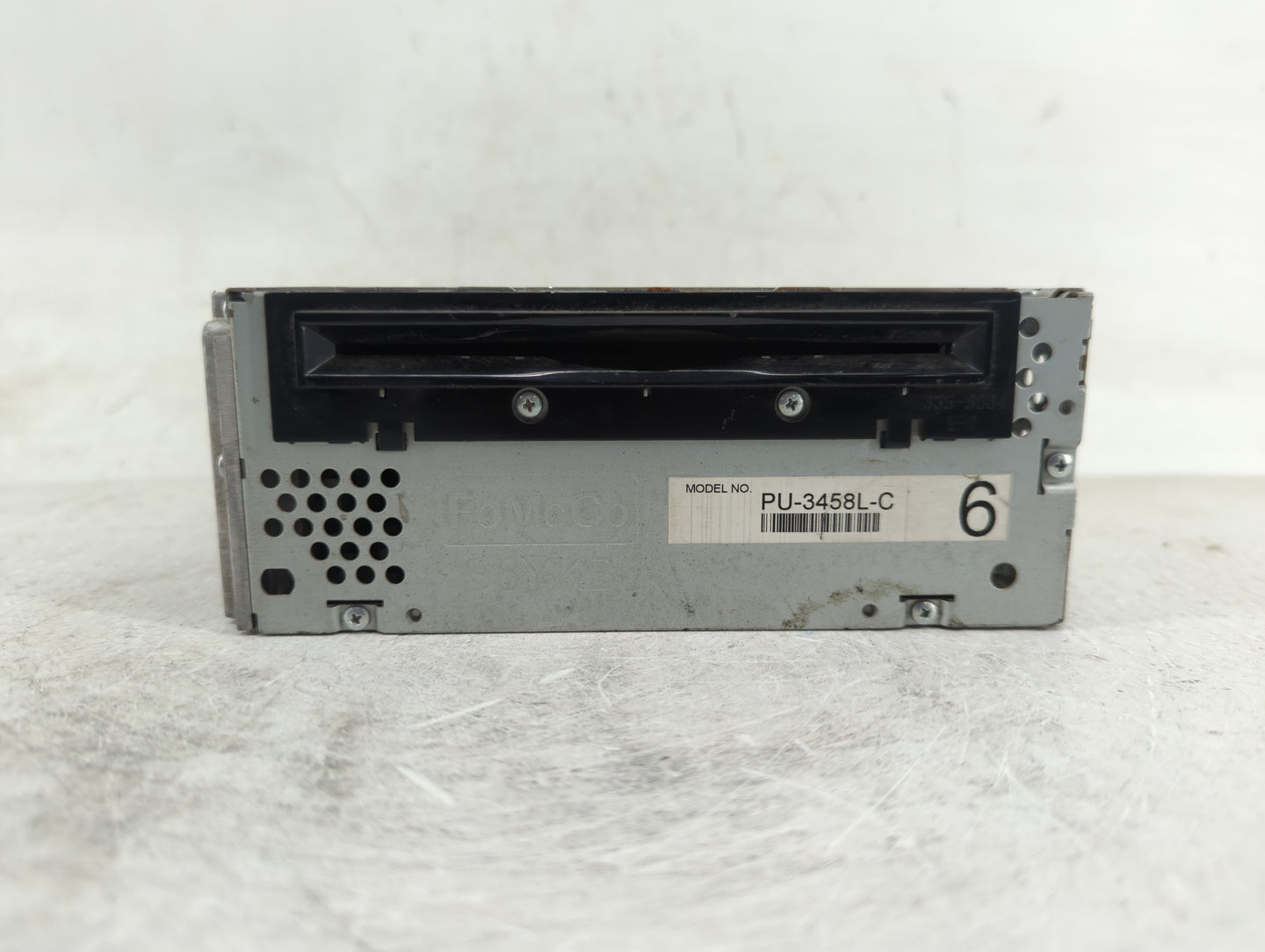 2012 Ford Explorer Radio AM FM Cd Player Receiver Replacement P/N:CB5T-19C107-CC CB5T-19C107-BC Fits OEM Used Auto Parts - O