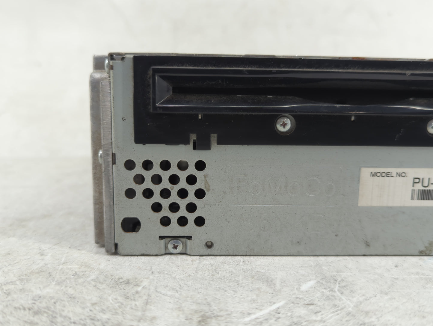 2012 Ford Explorer Radio AM FM Cd Player Receiver Replacement P/N:CB5T-19C107-CC CB5T-19C107-BC Fits OEM Used Auto Parts - O