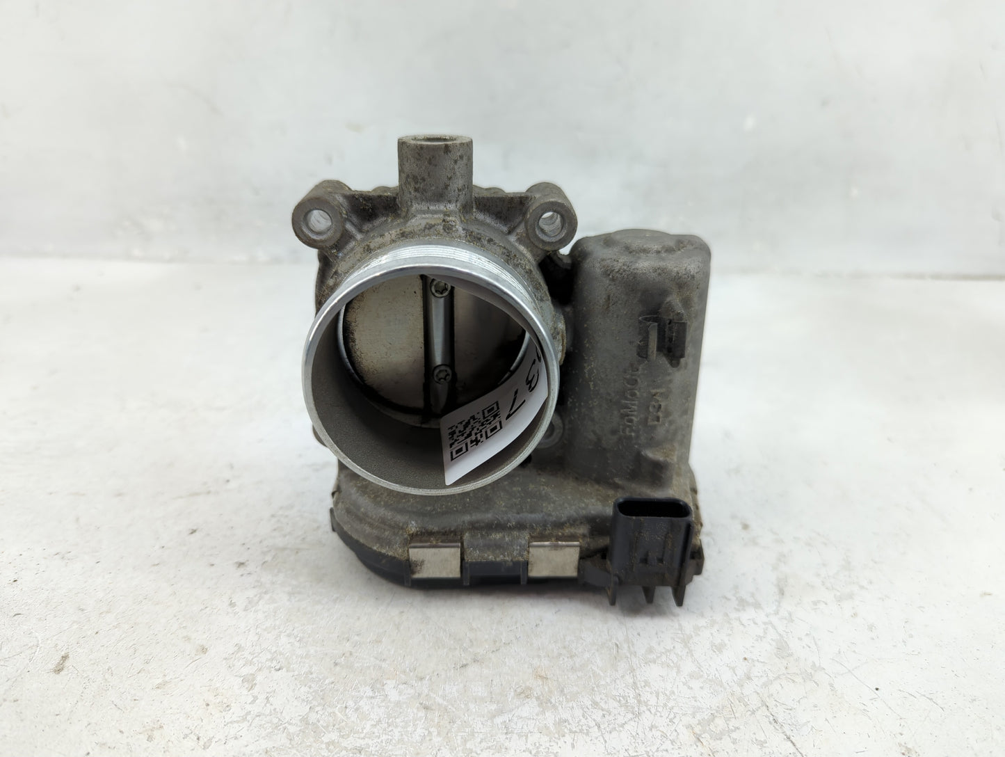 2011-2019 Ford Explorer Throttle Body P/N:CM5E9F991AD Fits Fits 2011 2012 2013 2014 2015 2016 2017 2018 2019 OEM Used Auto P
