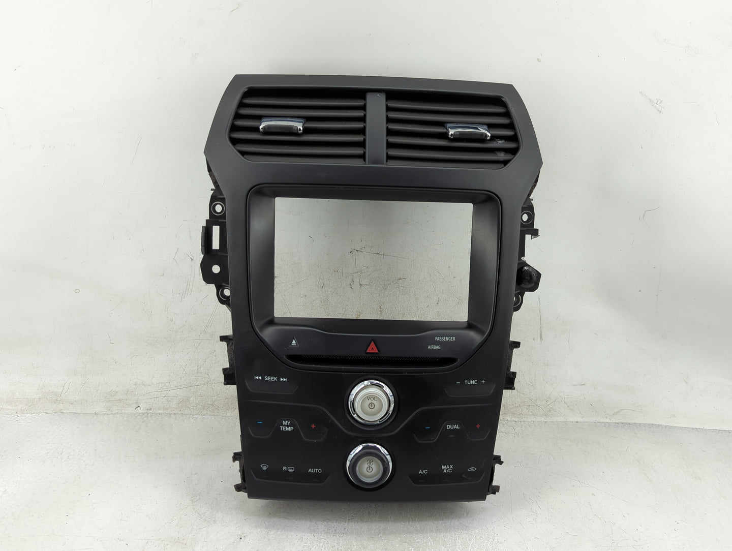 2012-2012 Ford Explorer Radio Control Panel - Oemusedautoparts1.com