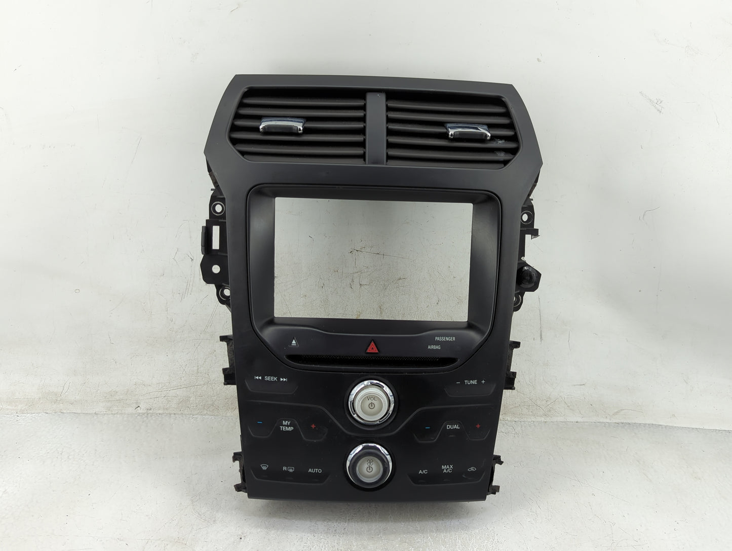 2012-2012 Ford Explorer Radio Control Panel - Oemusedautoparts1.com