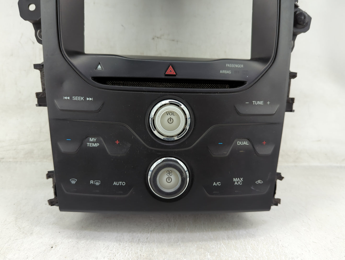2012-2012 Ford Explorer Radio Control Panel - Oemusedautoparts1.com