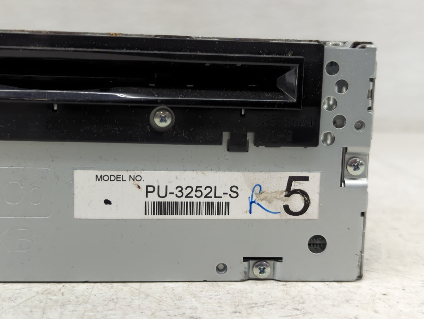2012 Ford Explorer Radio AM FM Cd Player Receiver Replacement P/N:CB5T-19C107-BB Fits OEM Used Auto Parts - Oemusedautoparts