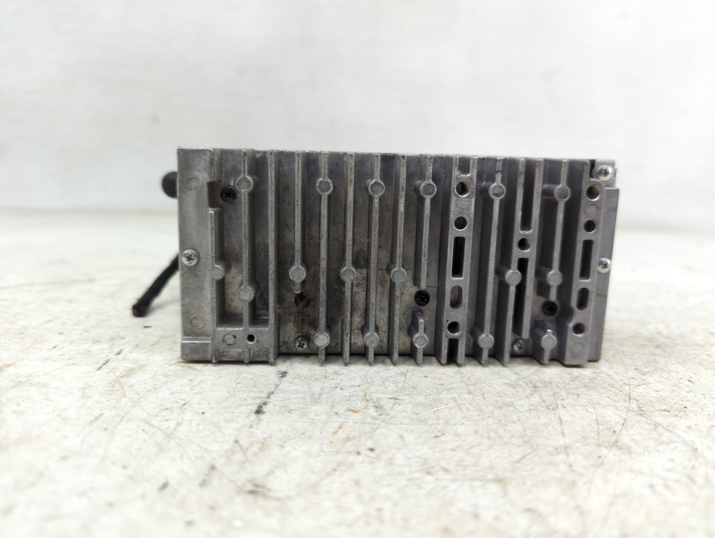 2011-2013 Ford Explorer Radio AM FM Cd Player Receiver Replacement P/N:PU-3456L-B CB5T-19C107-AB Fits Fits 2011 2012 2013 OE