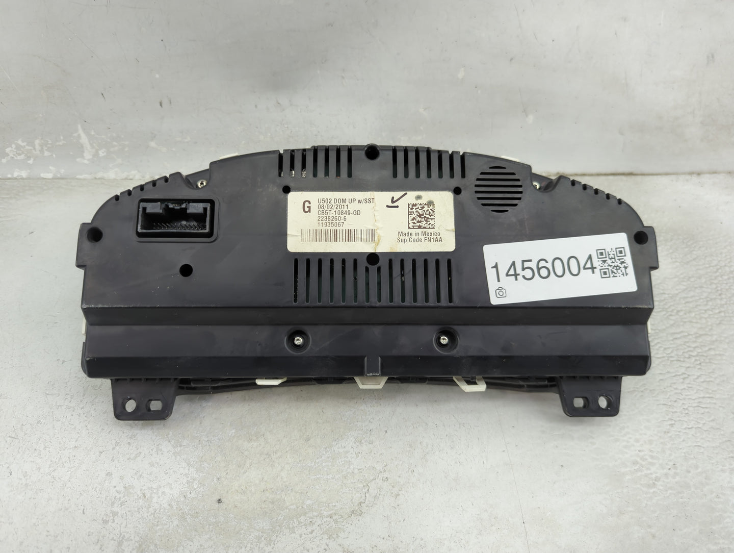 2012 Ford Explorer Instrument Cluster Speedometer Gauges P/N:CB5T-10849-GD 2238260-6, 11935067 Miles: Fits OEM Used Auto Par