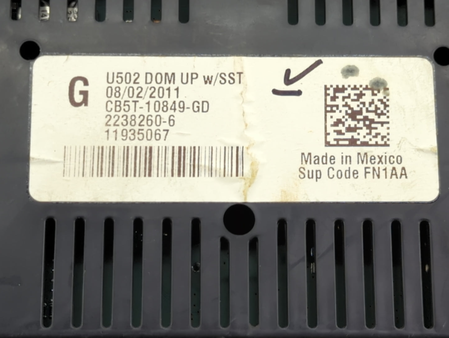 2012 Ford Explorer Instrument Cluster Speedometer Gauges P/N:CB5T-10849-GD 2238260-6, 11935067 Miles: Fits OEM Used Auto Par