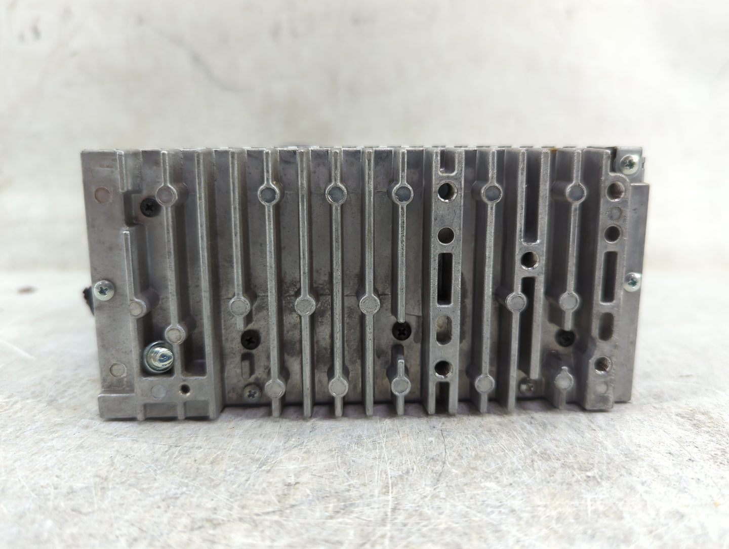 2012 Ford Explorer Radio AM FM Cd Player Receiver Replacement P/N:CB5T-19C107-CB PU-3458L-B, 276-0919-21 Fits OEM Used Auto 