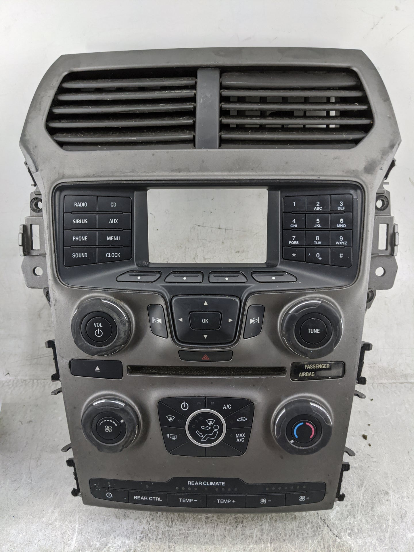 2011-2014 Ford Explorer Climate Control Module Temperature AC/Heater Replacement P/N:BB5T-18A802-AG Fits Fits 2011 2012 2013