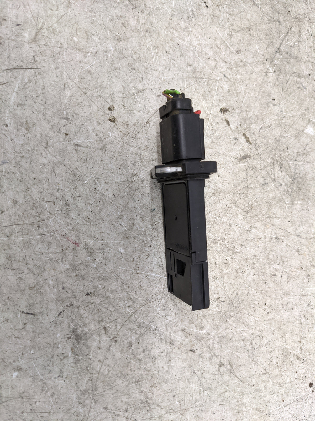 2004-2012 Ford Explorer Mass Air Flow Meter Maf Sensor 1485357 - Oemusedautoparts1.com