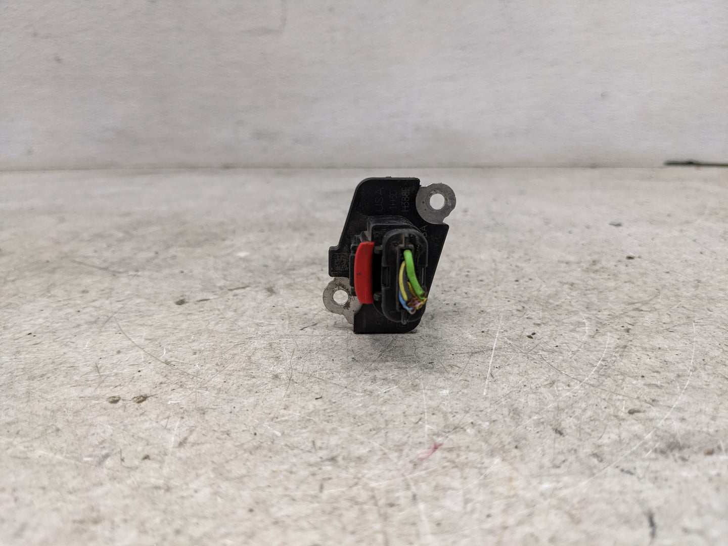 2004-2012 Ford Explorer Mass Air Flow Meter Maf 1485357 - Oemusedautoparts1.com