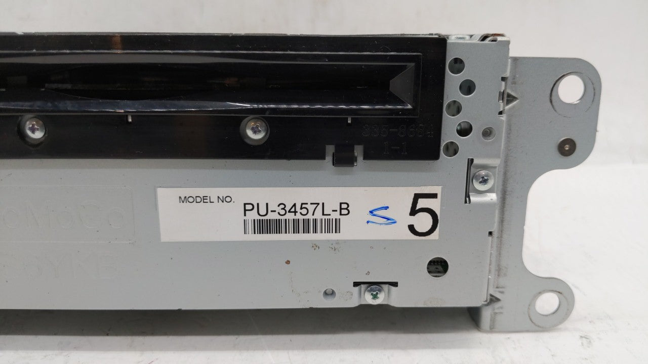 2012-2012 Ford Explorer Am Fm Cd Player Radio Receiver - Oemusedautoparts1.com