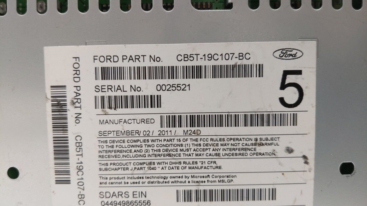 2012-2012 Ford Explorer Am Fm Cd Player Radio Receiver - Oemusedautoparts1.com